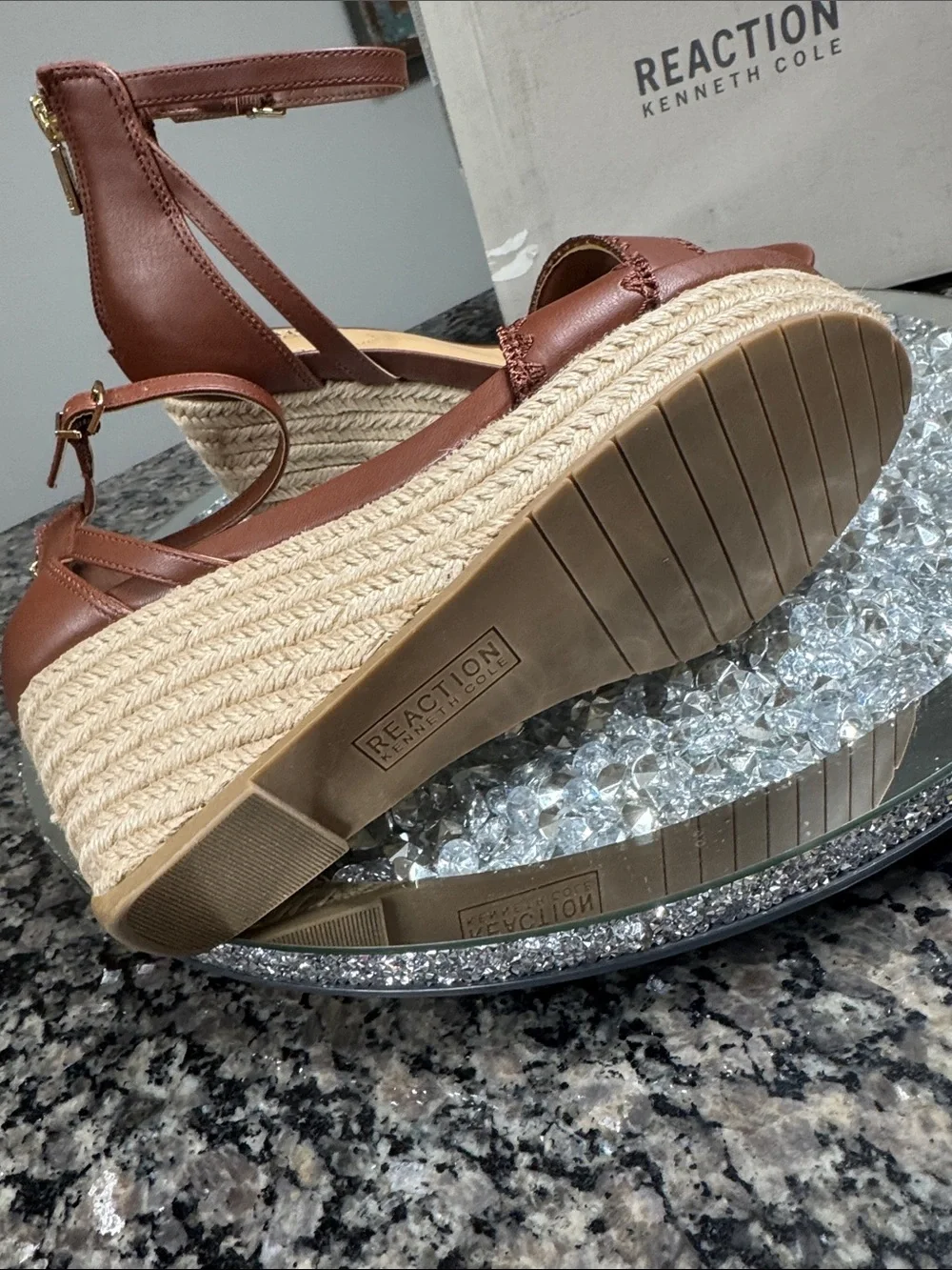 Kenneth Cole Reaction Colton Tan Brown Espadrille Wedge Sandals NEW 7.5